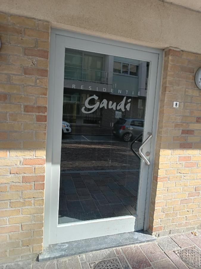 Residentie Gaudi Appartement Nieuwpoort Buitenkant foto