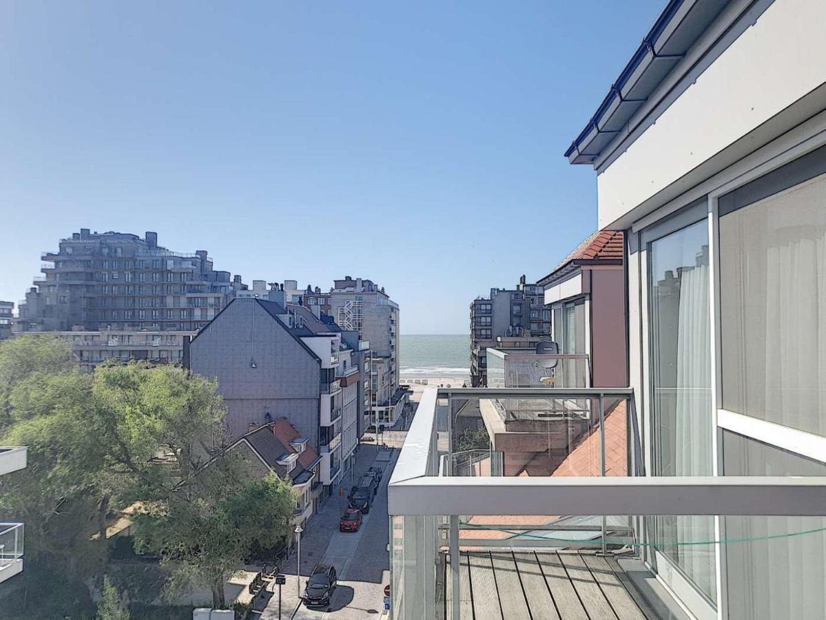 Residentie Gaudi Appartement Nieuwpoort Buitenkant foto